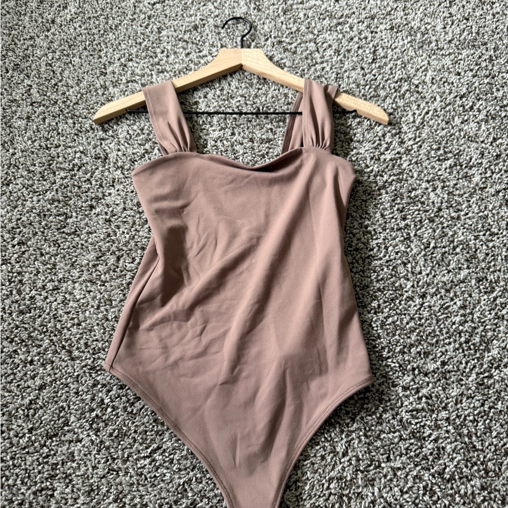 Abercrombie and fitch wife strap tank top bodysuit